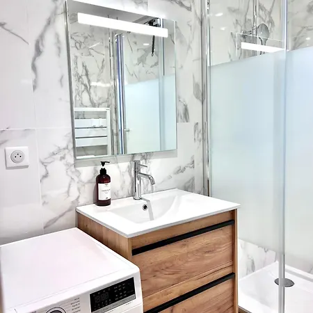 Elegant Duplex En Bord De A 公寓 *